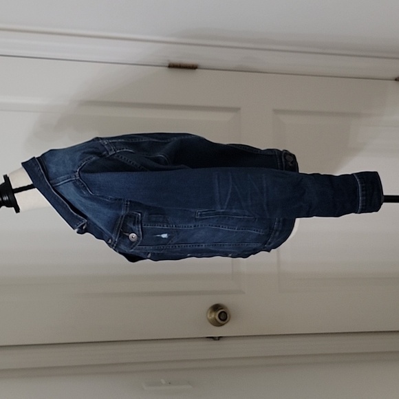 Goodfellow & Co Size S Med-Dk Wash Denim Trucker Jacket Excellent Used Condition - Picture 3 of 12